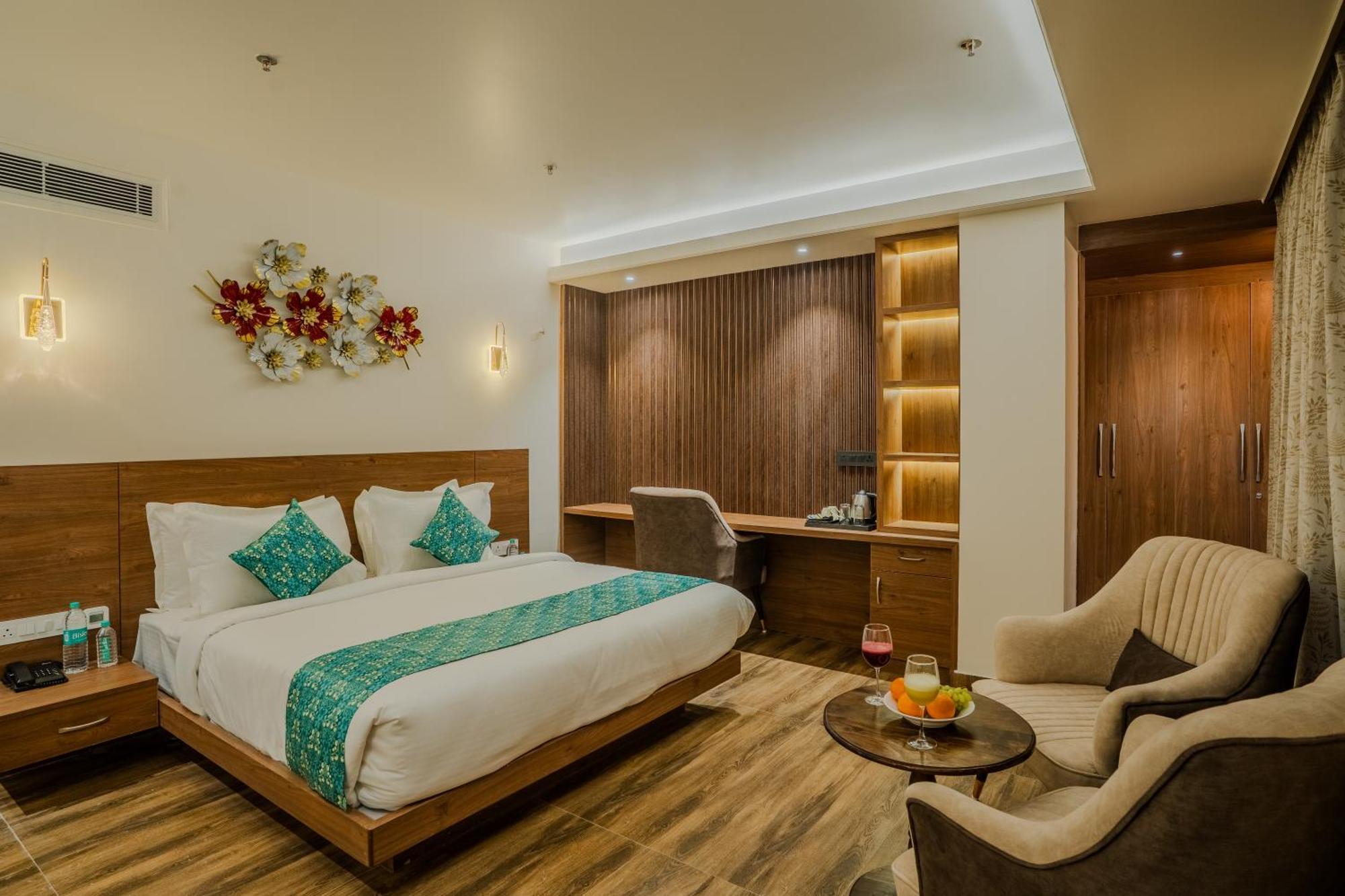 Hotel Royal Prime Jaipur Bagian luar foto