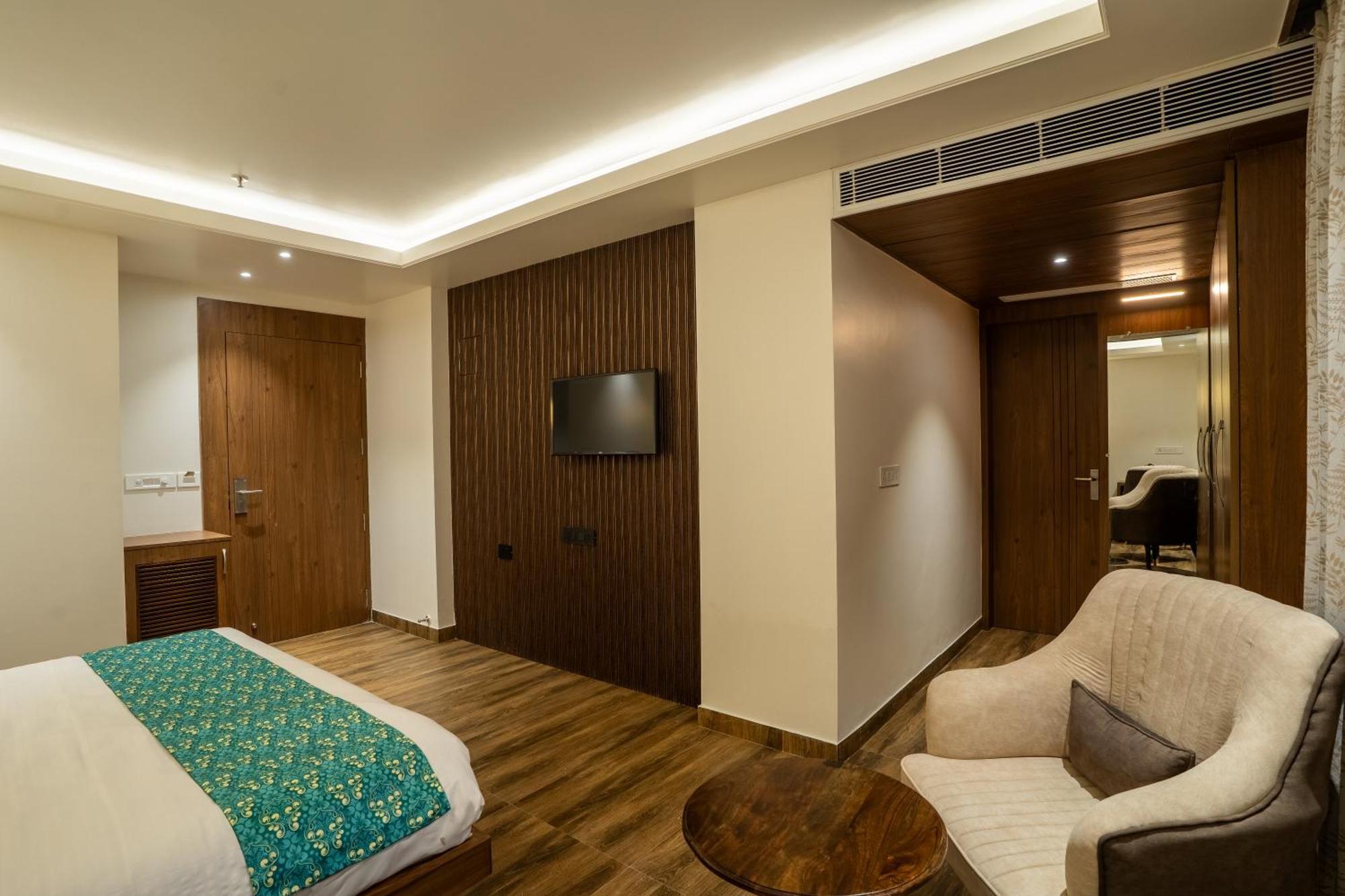 Hotel Royal Prime Jaipur Bagian luar foto